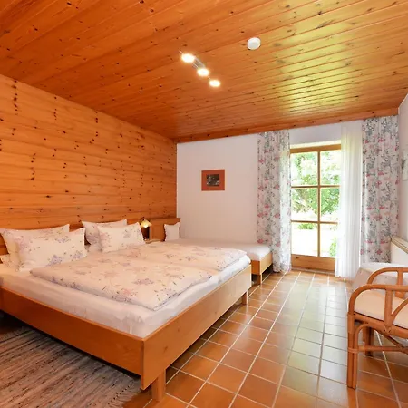 Apartment Spacious With Sauna