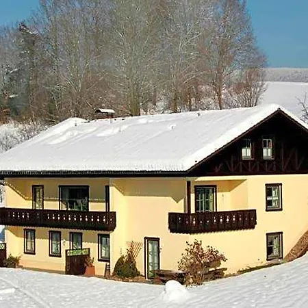Apartman Geraeumige Fuer 5 Personen In