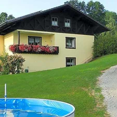Apartman Geraeumige Fuer 5 Personen In