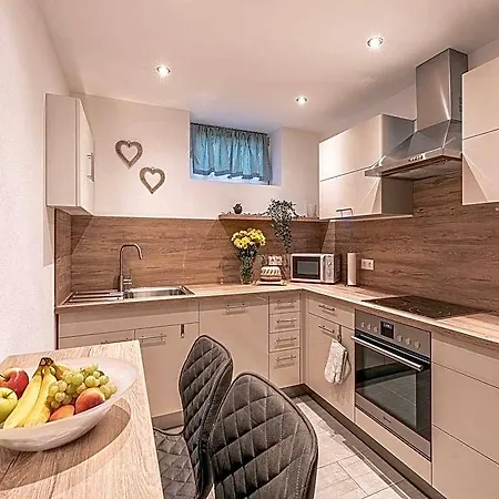 Geraeumige Fuer 5 Personen In Apartman *